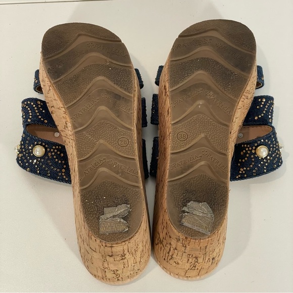 Patrizia By Spring Step Denim Pearl Gold Stud Embellish Cork Wedge Sandal Sz 38 - Picture 8 of 11
